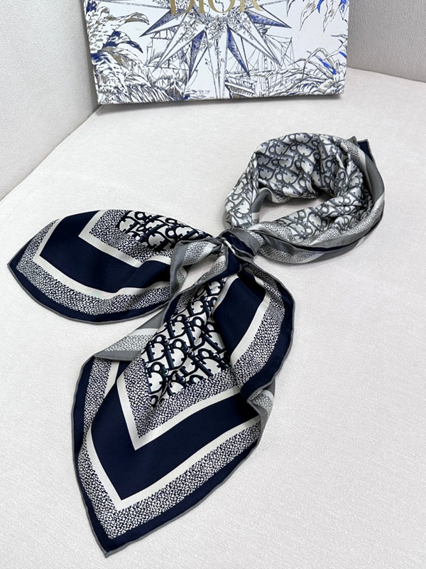 ブランドマフラー細部ディテール